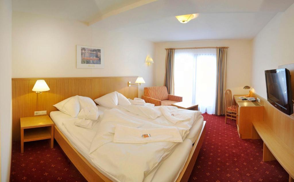 Panoramahotel Gürtl Haus im Ennstal Habitación foto